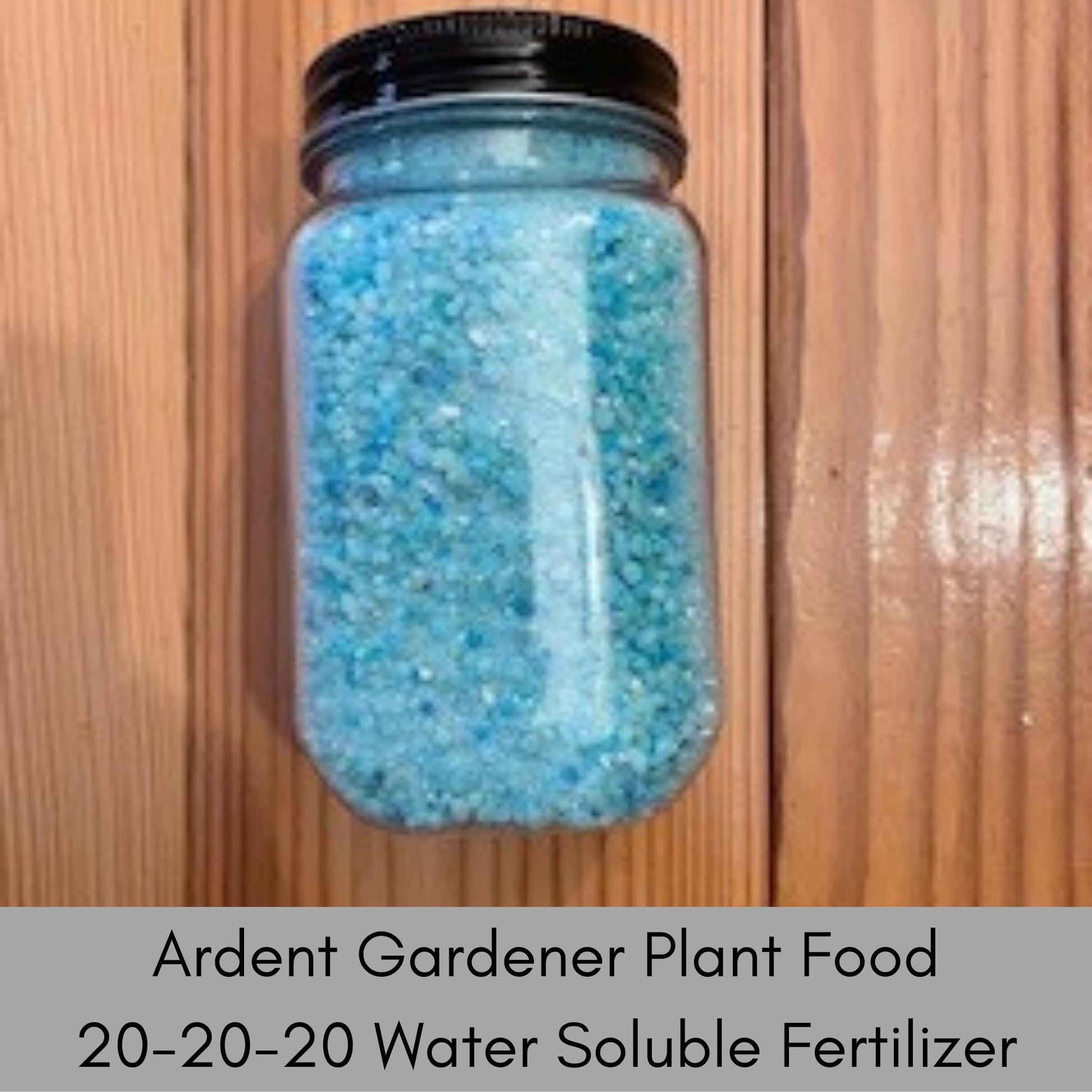PLANT FOOD 20-20-20 Garden Fertilizer, Water Soluble, Great for all plants, 1 Tablespoon Per Gallon of Water, Garden Supplies, All Purpose