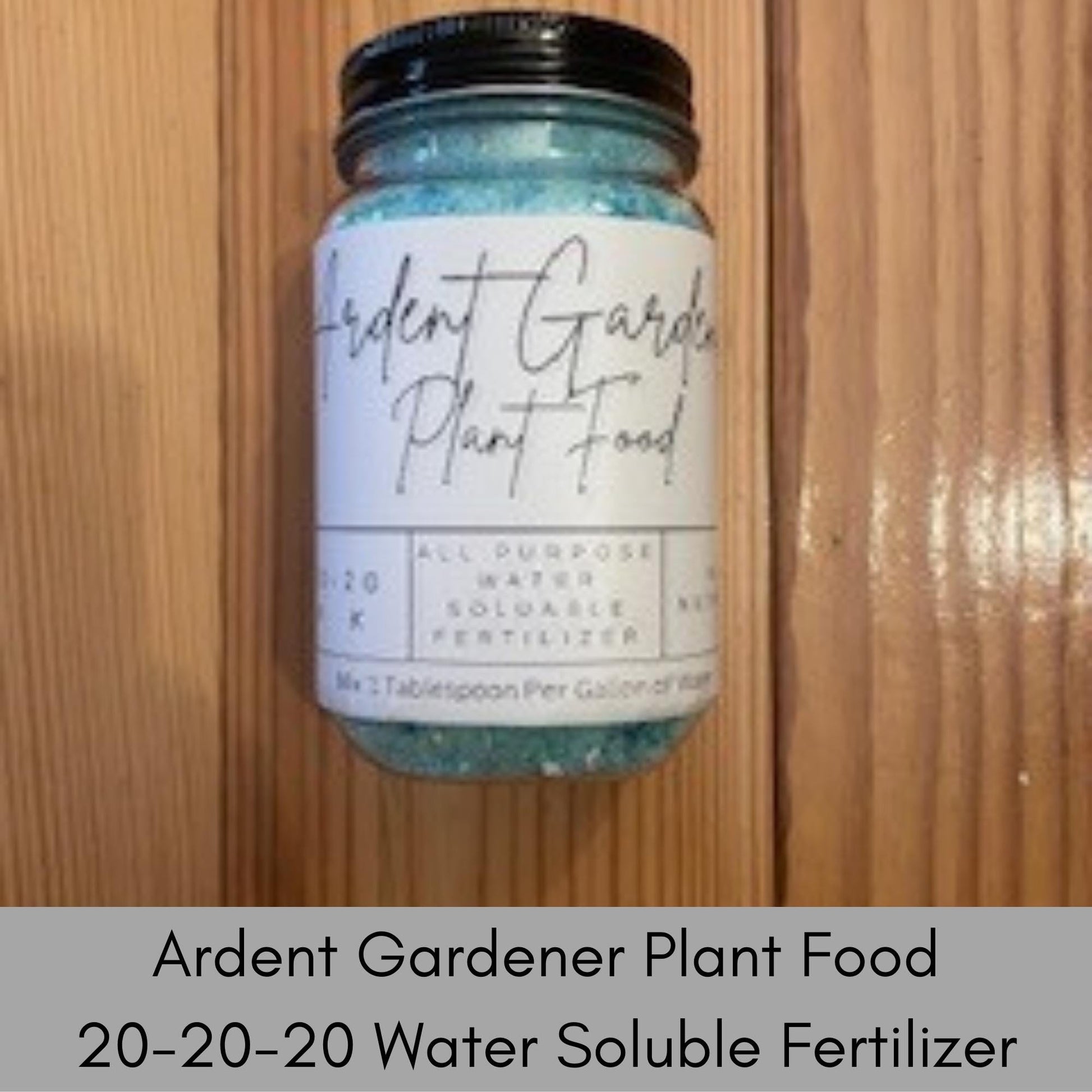 PLANT FOOD 20-20-20 Garden Fertilizer, Water Soluble, Great for all plants, 1 Tablespoon Per Gallon of Water, Garden Supplies, All Purpose
